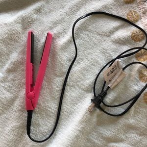 Mini hair iron